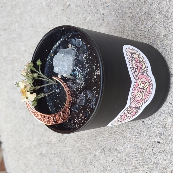 Lunar Eclipse 6oz Hand Poured Candle - Picture 13 of 16